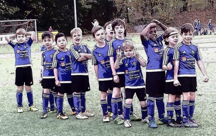 Die HSV-Jugend lebt es vor: Wir sind ein Team!