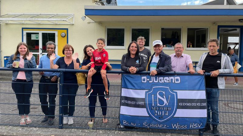 Auch der Fanclub der D-Jugend vom HSV Neuwid fiebert in der Bezirksligaqualifikation mit.